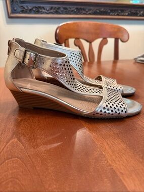 AEROSOLES Metallic Silver Perforated Wedge Sandals